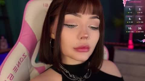 Snapshot of babyroxynill chatting on 24, 10, 2025 Nika online show from 24, 10, 2025