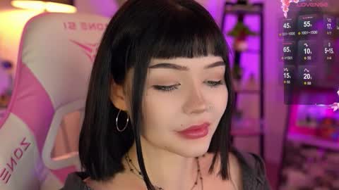 Snapshot of babyroxynill chatting on 24, 11, 2025 Nika online show from 24, 11, 2025