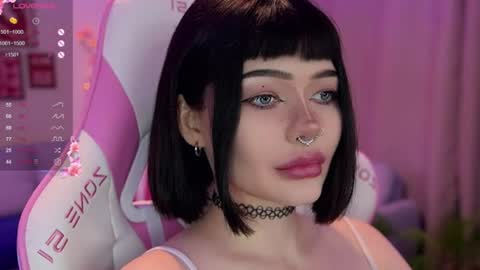 Snapshot of babyroxynill chatting on 1, 7, 2026 Nika online show from 1, 7, 2026