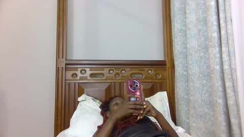 babytylerr online show from 18, 10, 2025