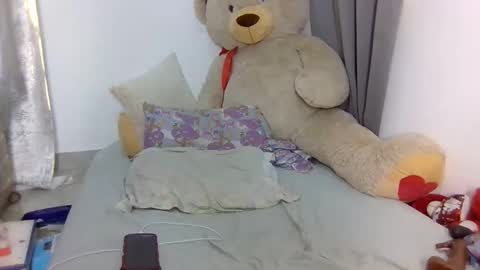 Snapshot of babytylerr chatting on 29, 4, 2026 babytylerr online show from 29, 4, 2026