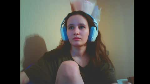 Snapshot of babywaifu1 chatting on 24, 1, 2025 Alice online show from 24, 1, 2025