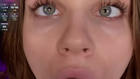 Snapshot of babyyli chatting on 10, 1, 2025 Chloe online show from 10, 1, 2025