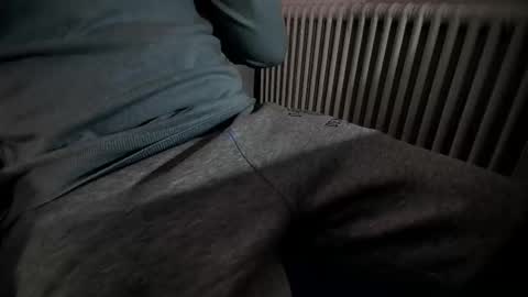 Snapshot of backfromashes chatting on 22, 11, 2025 Armin online show from 22, 11, 2025