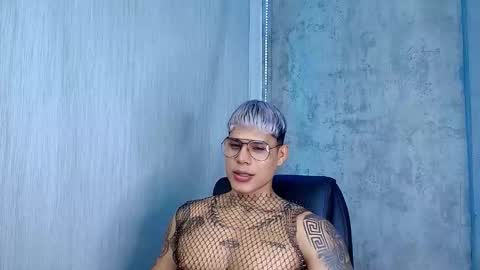 Snapshot of bad_boytoh chatting on 11, 2, 2026 bad_boytoh online show from 11, 2, 2026