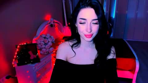 Miss Desire...do you remember online show from 28, 2, 2025