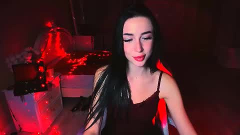 Miss Desire...do you remember online show from 4, 10, 2025