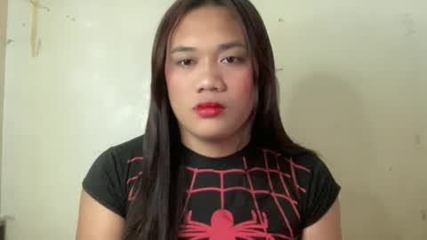 AMARA - FOLLOW ME AND THUMBS UP online show from 30, 3, 2026