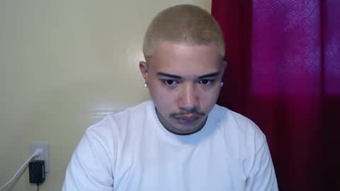 Snapshot of badboy_hanns chatting on 17, 12, 2024 HANNS online show from 17, 12, 2024