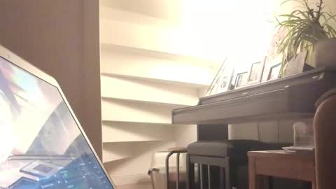 Marius online show from 28, 2, 2025
