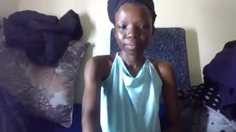 Snapshot of baddie_floxxy chatting on 28, 5, 2026 baddie_floxxy online show from 28, 5, 2026