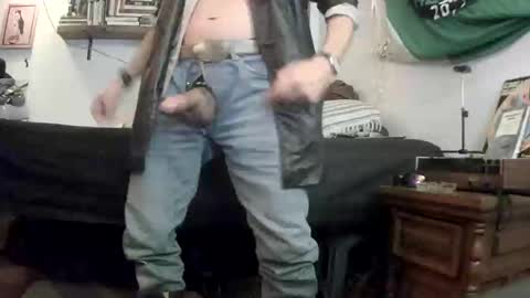 Mexican livin Off the Wall online show from 17, 9, 2025