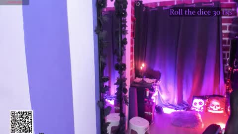 Snapshot of badkatyuska chatting on 1, 12, 2025 Please help me to reach 100 thumbs up online show from 1, 12, 2025