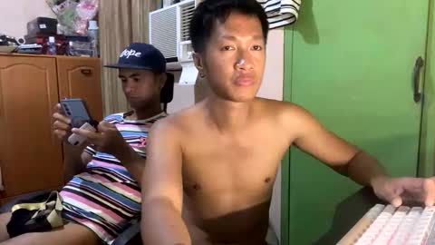 baggage00 online show from 5, 4, 2026