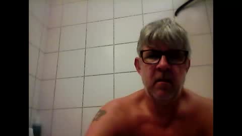 baggelina75 online show from 6, 1, 2025