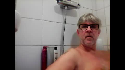 baggelina75 online show from 20, 1, 2025