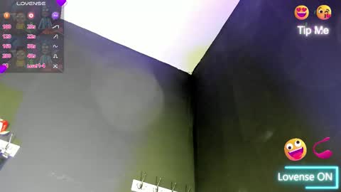 Snapshot of bagiolett chatting on 14, 11, 2025 bagiolett online show from 14, 11, 2025