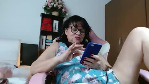 sandra online show from 8, 4, 2026