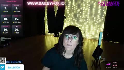 Bailey Fox online show from 23, 4, 2026