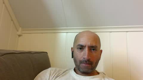 Snapshot of bakkis chatting on 5, 3, 2025 bakkis online show from 5, 3, 2025