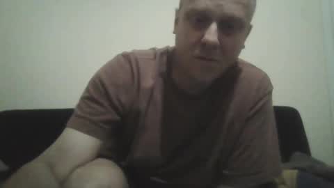 Snapshot of ballzrockwell chatting on 17, 4, 2026 ballzrockwell online show from 17, 4, 2026