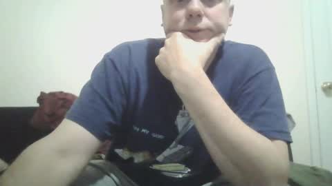 Snapshot of ballzrockwell chatting on 4, 5, 2026 ballzrockwell online show from 4, 5, 2026