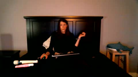 Snapshot of bambi_nova chatting on 6, 8, 2026 Bambi online show from 6, 8, 2026