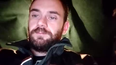 Snapshot of bananek98 chatting on 3, 10, 2025 bananek online show from 3, 10, 2025