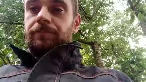 Snapshot of bananek98 chatting on 4, 10, 2025 bananek online show from 4, 10, 2025