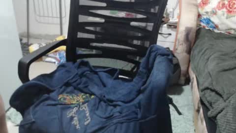 Snapshot of banderkin1980 chatting on 19, 2, 2025 Kengoo4girls online show from 19, 2, 2025