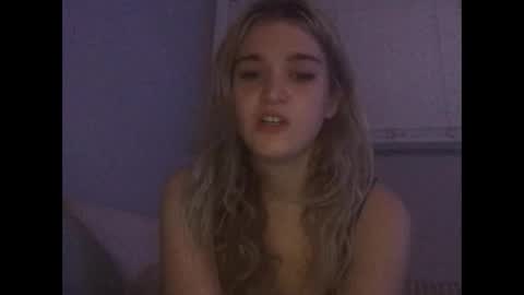 Snapshot of bansam1738 chatting on 15, 5, 2026 bansam1738 online show from 15, 5, 2026