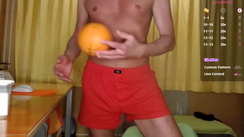 Snapshot of banschie chatting on 4, 5, 2026 online show from 4, 5, 2026