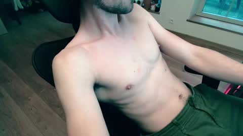 Snapshot of banzal chatting on 20, 11, 2025 banzak online show from 20, 11, 2025