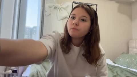 Snapshot of baosznejkowski chatting on 11, 5, 2026 Sumi online show from 11, 5, 2026