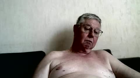 Snapshot of baratch chatting on 21, 6, 2026 baratch online show from 21, 6, 2026