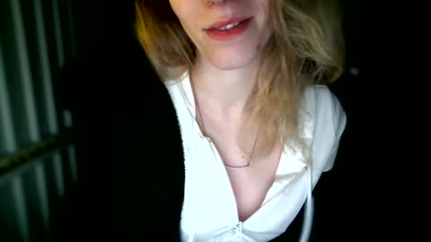 charliejones online show from 19, 2, 2025