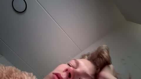 charliejones online show from 22, 9, 2025