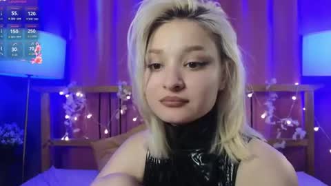 Snapshot of barbarafinch chatting on 13, 7, 2026 Barbara online show from 13, 7, 2026