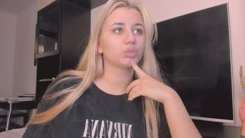 Snapshot of barbarasiren chatting on 1, 11, 2025 barbarasiren online show from 1, 11, 2025