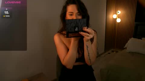 Snapshot of barbaraxoxox chatting on 3, 12, 2025 barbaraxoxox online show from 3, 12, 2025