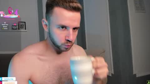 Snapshot of barberryx chatting on 27, 11, 2025 ENRIQUE online show from 27, 11, 2025