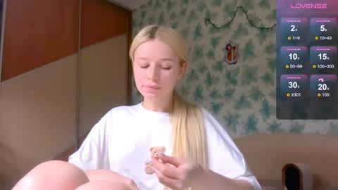 Snapshot of barbie_angel_ chatting on 17, 4, 2026 Barbie online show from 17, 4, 2026