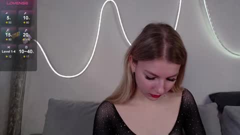 Snapshot of barbie_emi chatting on 7, 2, 2025 barbie_emi online show from 7, 2, 2025