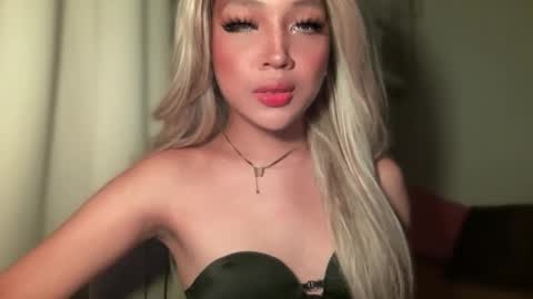 Snapshot of barbie_ford_ chatting on 31, 12, 2024 barbie_ford_ online show from 31, 12, 2024