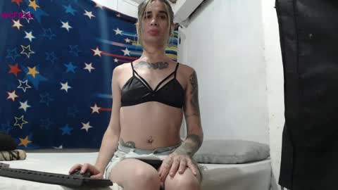 Snapshot of barbie_hot66 chatting on 18, 4, 2026 Barbie online show from 18, 4, 2026