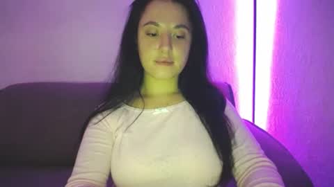 Snapshot of barbie_kill chatting on 16, 12, 2025 Solomia or Mia online show from 16, 12, 2025