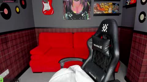 LisGTM2 Mon-Thu Sat 0100am-0700am online show from 5, 2, 2026