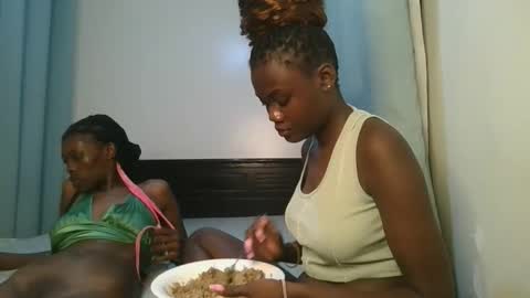 queen online show from 31, 10, 2025