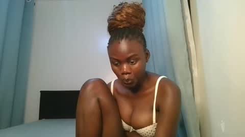 queen online show from 1, 11, 2025