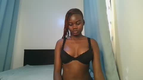 queen online show from 24, 11, 2025